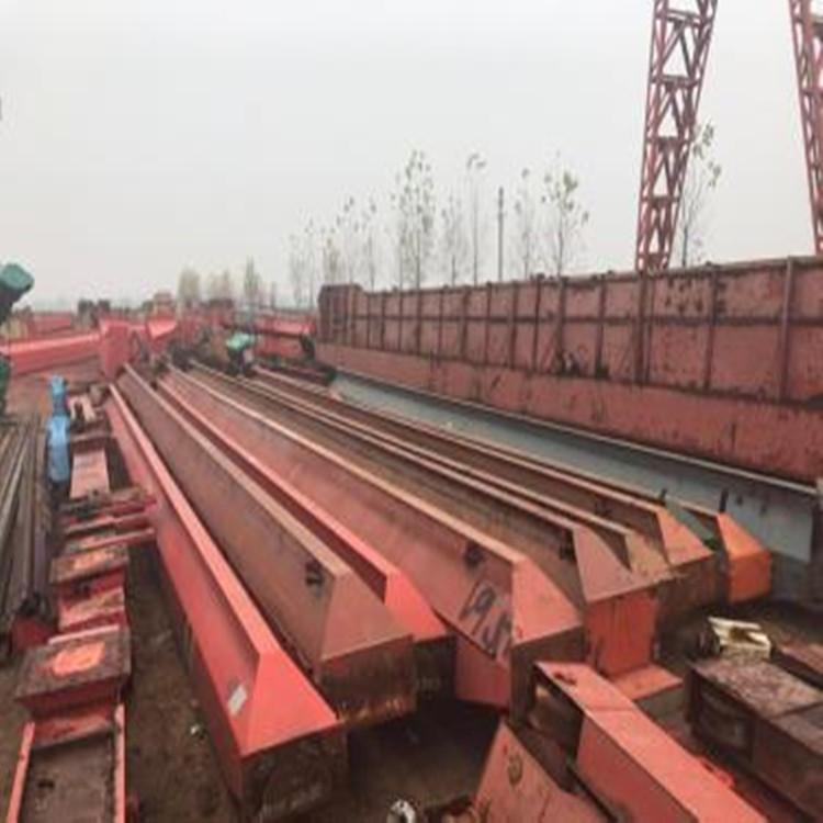 廊坊二手,码头大型行车回收拆除,资源加工再利用