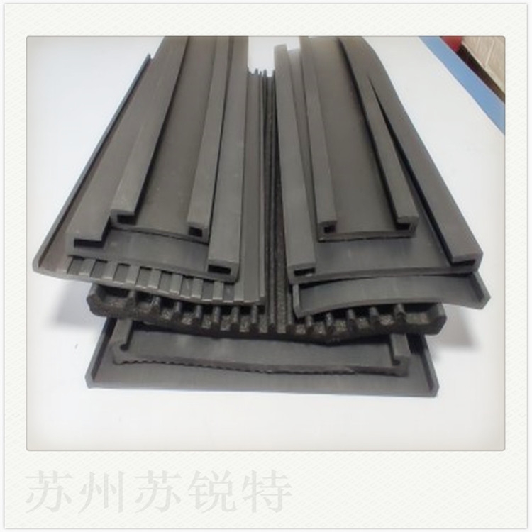 天津三元乙丙耐油u型垫带多少钱