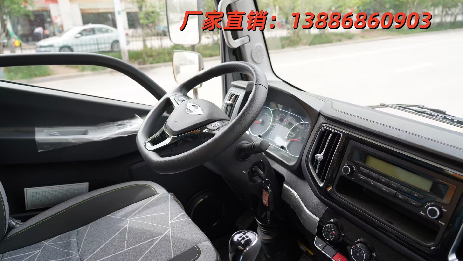 程力绿化灌溉洒水车直采环卫洒水车作业,性价比之选