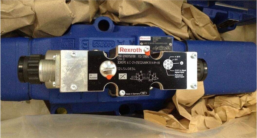 DBEM10-52/200YG24K4M ʿ