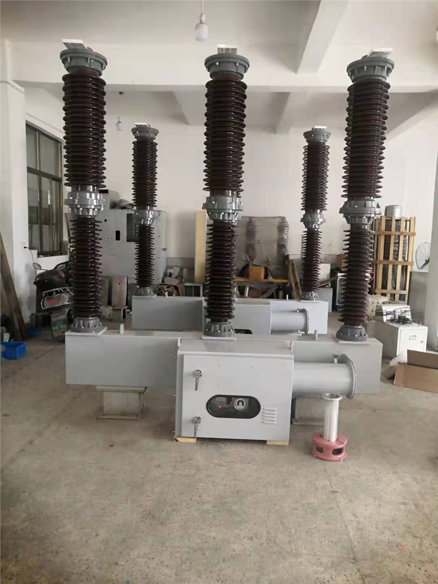 72.5KV·LW9-60-66-72.5/T2500-31.5