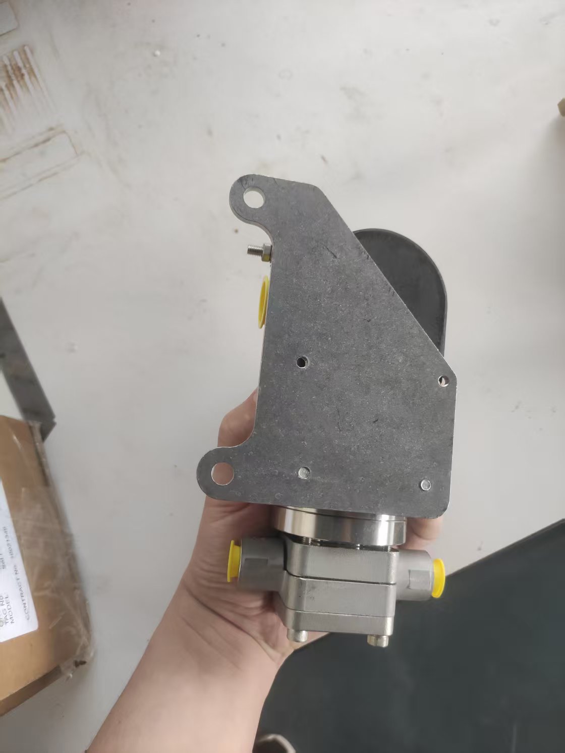 GESSMANN VV81LB3MK-3ZP ֱ PW1012935-010