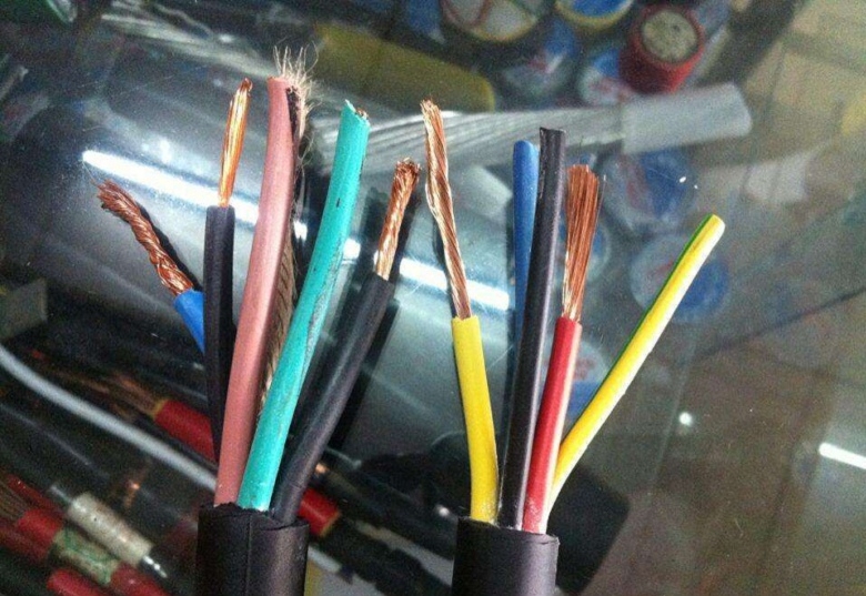 ZR-KX-HS-260-F46F46P 2x1.5mm2K͵ṹ