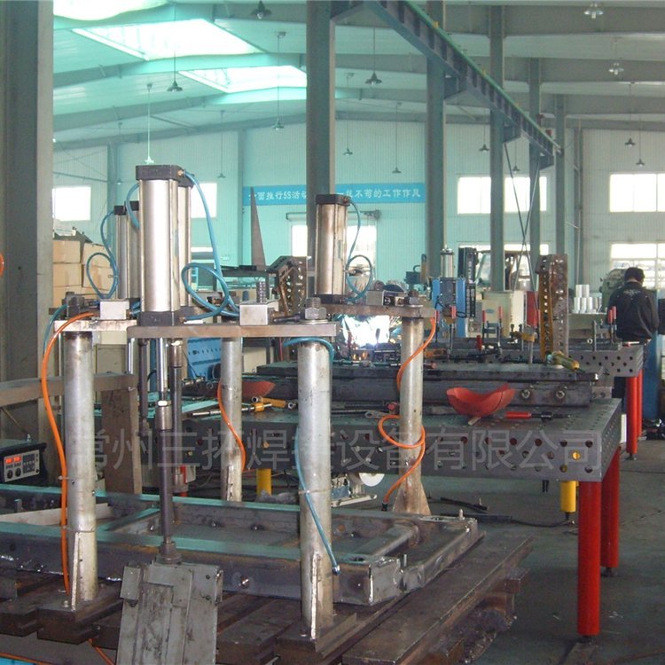 㲿ӹ̶ǳ߶λнϹװоάƽ̨