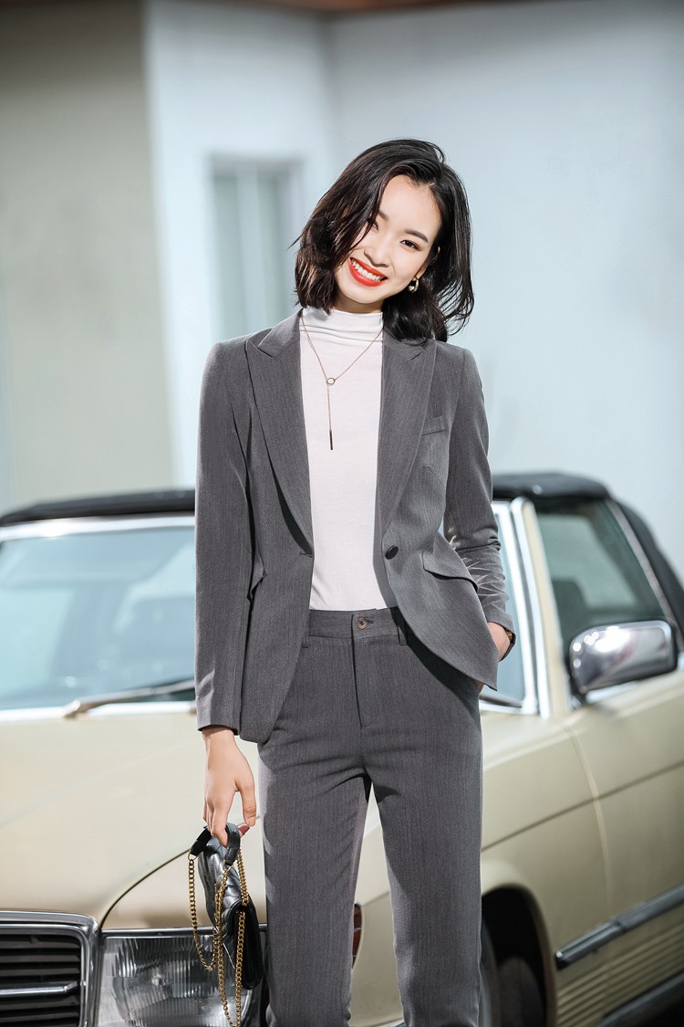 ʱŮʿСװְְͨҵװ